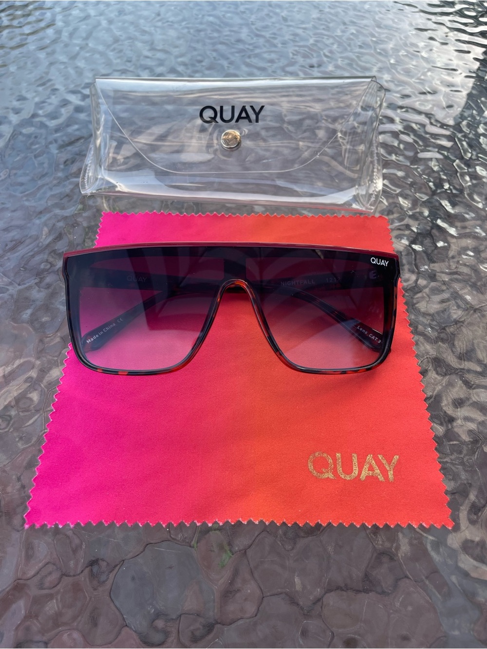 Quay Nightfall Red Top Tortoise Shell Sunglasses - Picture 6 of 15